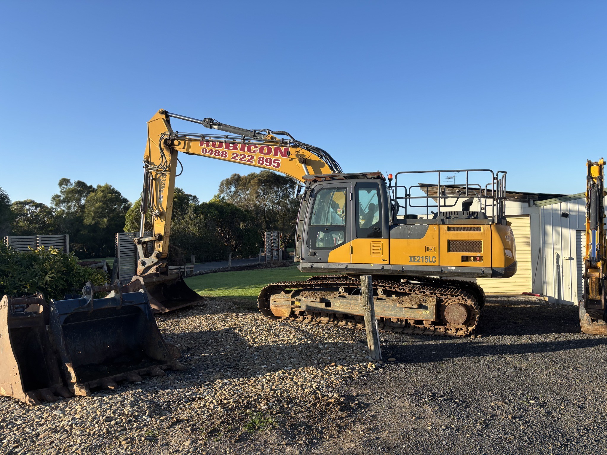 Rubicon XCMG XE215LC tracked excavator
